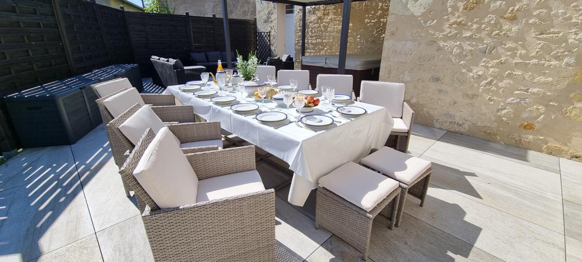 Domaine Des Pierres Precieuses - Demeure De Charme - Grand Standing - 15 Pers - Spa - Massages - Detente Et Bien-Etre - 30' Bordeaux Gauriaguet Exterior foto